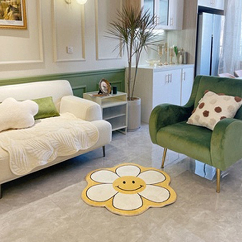 All Smiles Daisy Rug